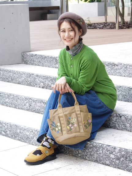 「glanta」フラワー刺繍ショルダートートバッグ（バッグ・財布・小物入れ/トートバッグ）の詳細画像