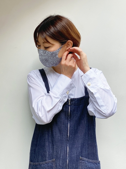 【洗えるマスク】フラワー＆いちごプリント立体布マスク（ファッション雑貨/その他ファッション雑貨）の詳細画像