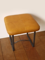 Maduレザースツール （Lサイズ　ブラウン） MAU0117A0265_zo_a001.jpg