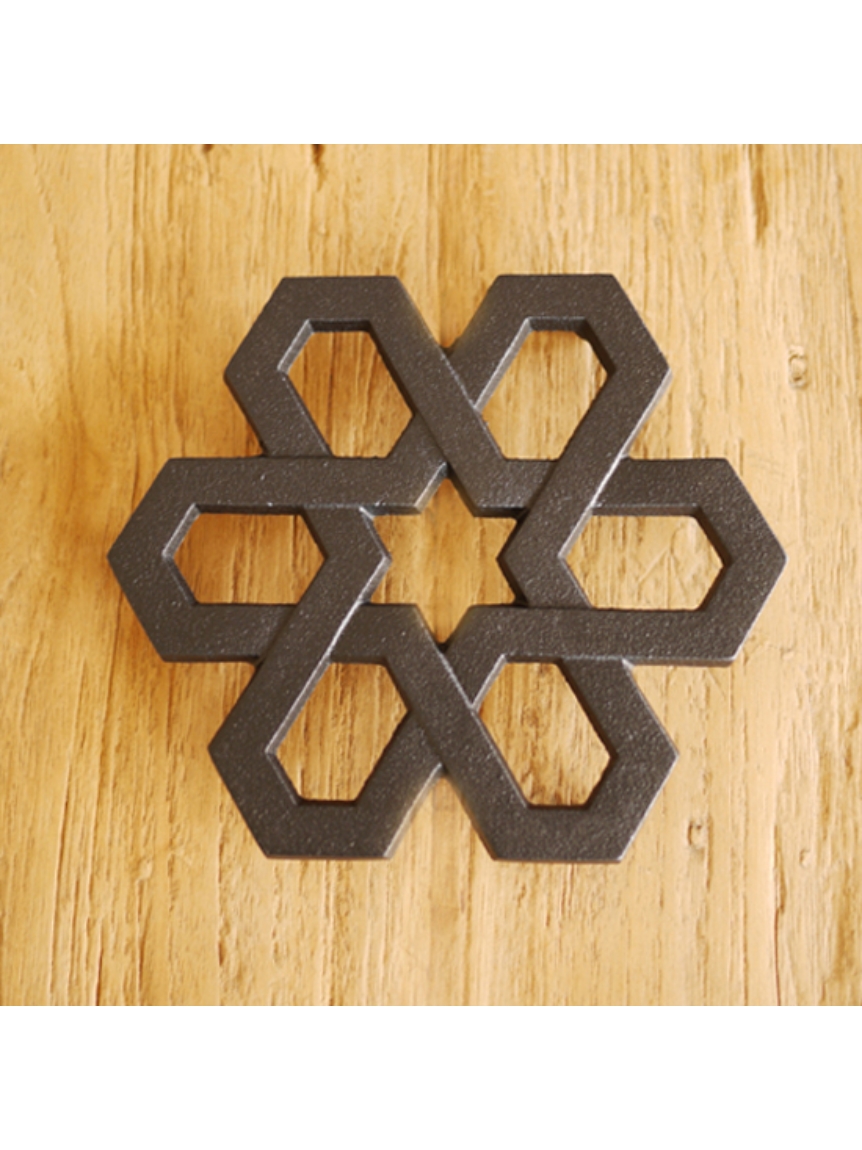 南部鉄鍋敷 雪格子（土鍋・鍋小物）｜Madu（マディ）｜HAKKA公式