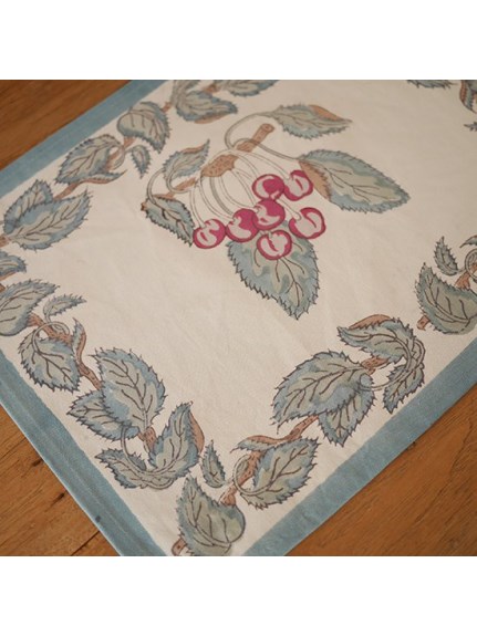 Mas d'Ouvan チェリー ランチョンマット パープルブルー（【Madu】ファブリック/ランチョンマット）の詳細画像