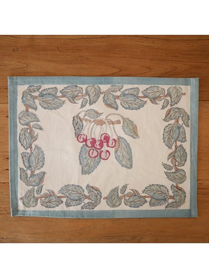 Mas d'Ouvan チェリー ランチョンマット パープルブルー（【Madu】ファブリック/ランチョンマット）の詳細画像