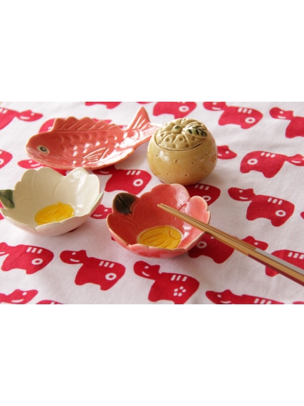 椿 小鉢 赤（【Madu】食器/ボウル・鉢）の詳細画像