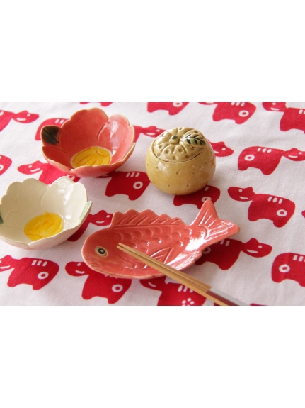 椿 小鉢 赤（【Madu】食器/ボウル・鉢）の詳細画像