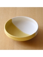 掛け分け 手作り浅鉢 黄（ボウル・鉢）｜Madu（マディ）｜HAKKA公式