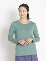 マーガレットワンポイント刺繍リバーシブルタートルカットソー